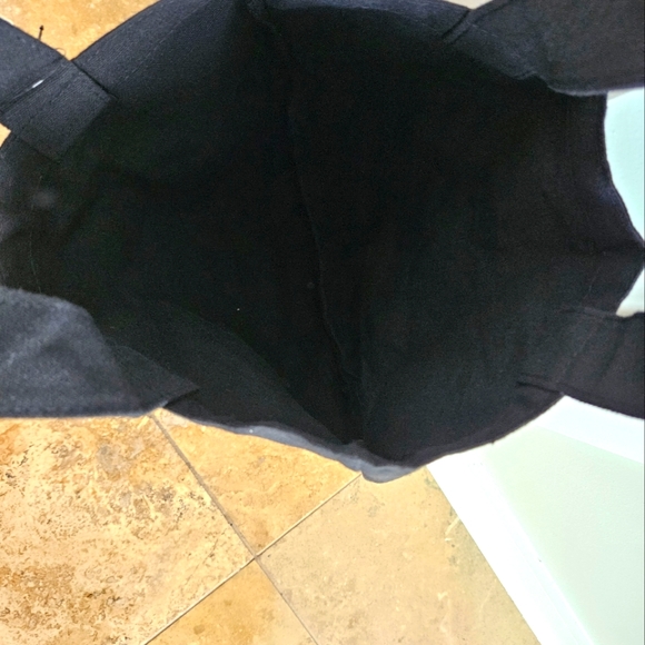 RAINBOW SMILEY FACE PRIDE TOTE BAG IN BLACK RAINBOW NWT - Picture 5 of 5